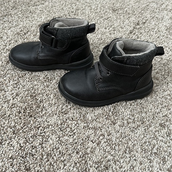 Cat & Jack Toddler boy boots size 8 - Picture 2 of 6